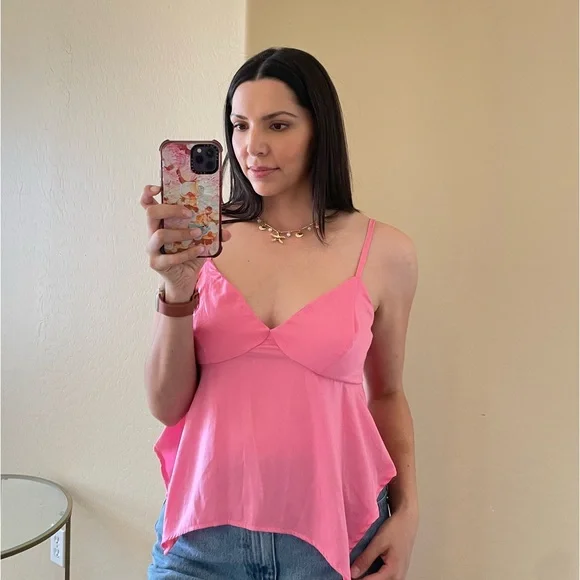 Wild Fable Hot Pink handkerchief top - Picture 2 of 7